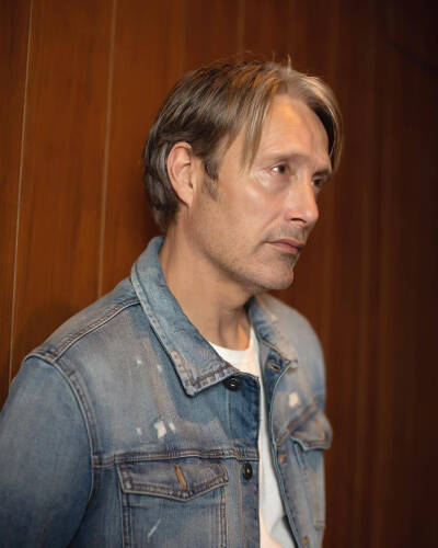 牛仔外套/Mads Mikkelson