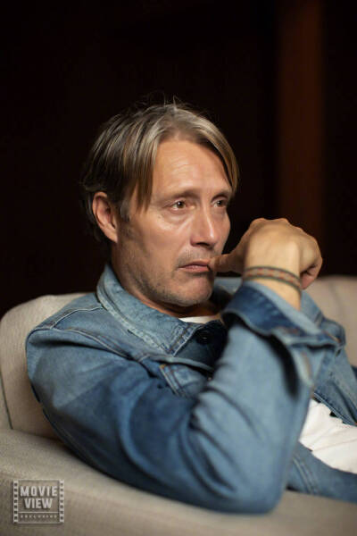 牛仔外套/Mads Mikkelson