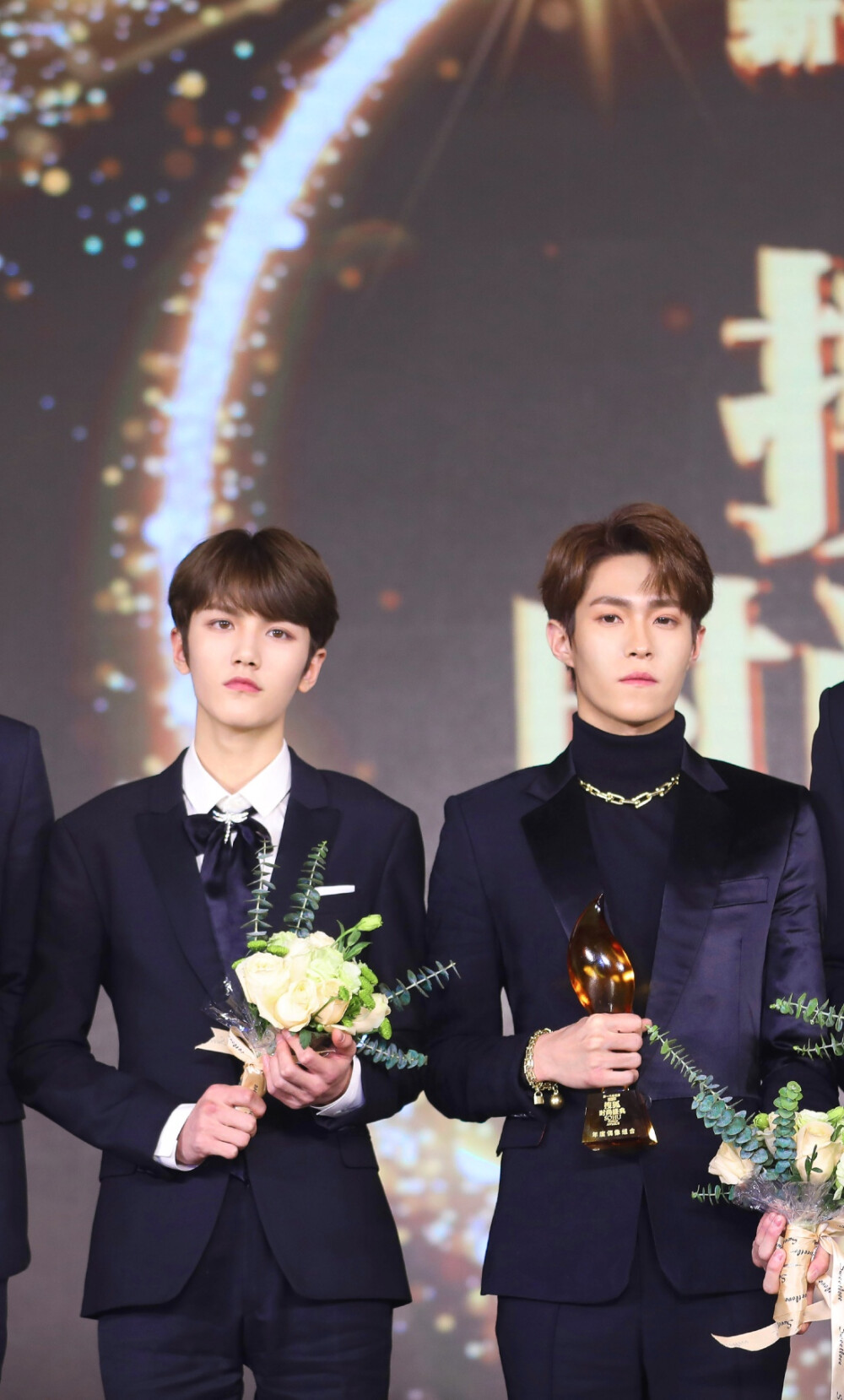 oner母子局灵超岳岳