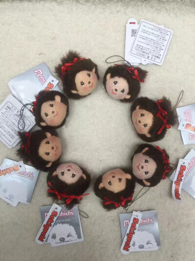 布娃娃玩偶