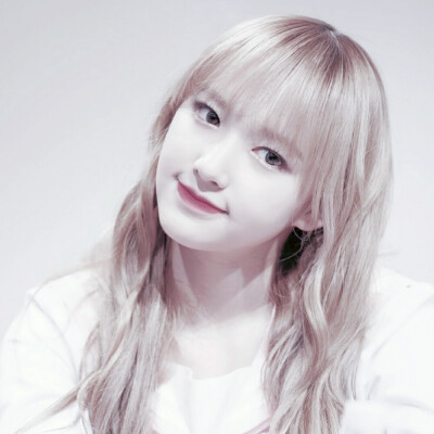 程潇头像/by沈灿阳