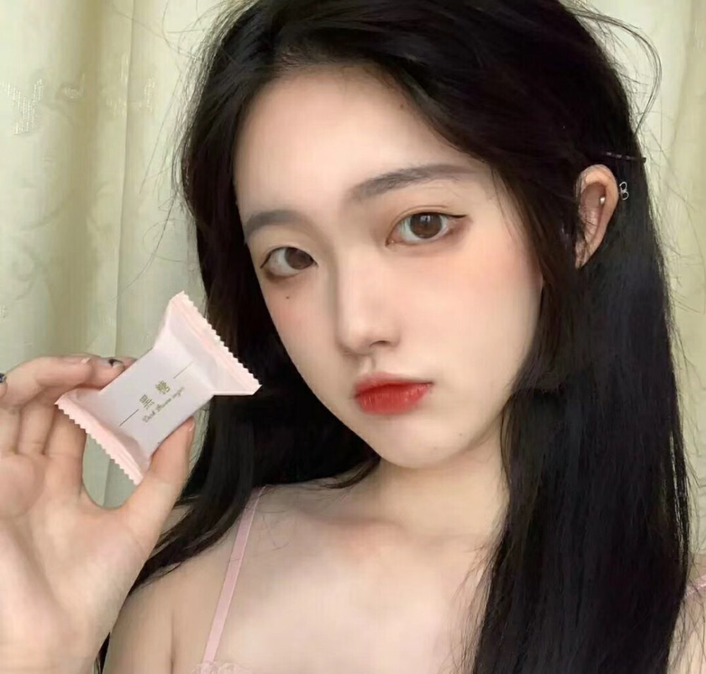 ♡Cute Sugar 陪你一起做可爱的养生girl
黑糖暖寒止痛是每一位猪猪女孩的必备
让黑糖温暖你的心♡