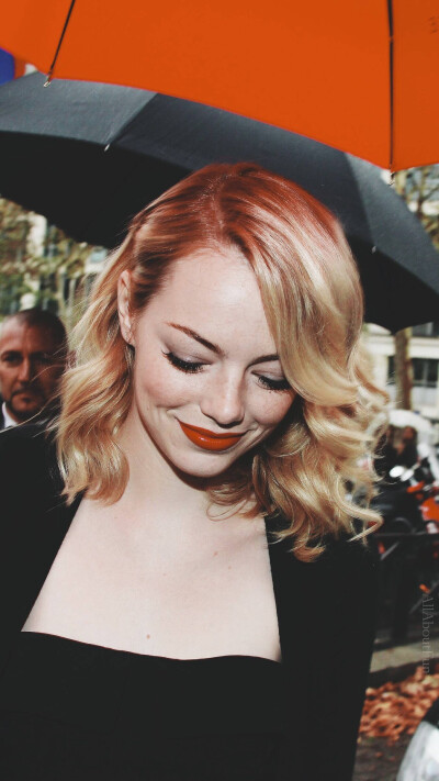 石头姐♥︎EmmaStone