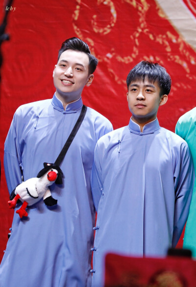 王九龙&张九龄
龄龙