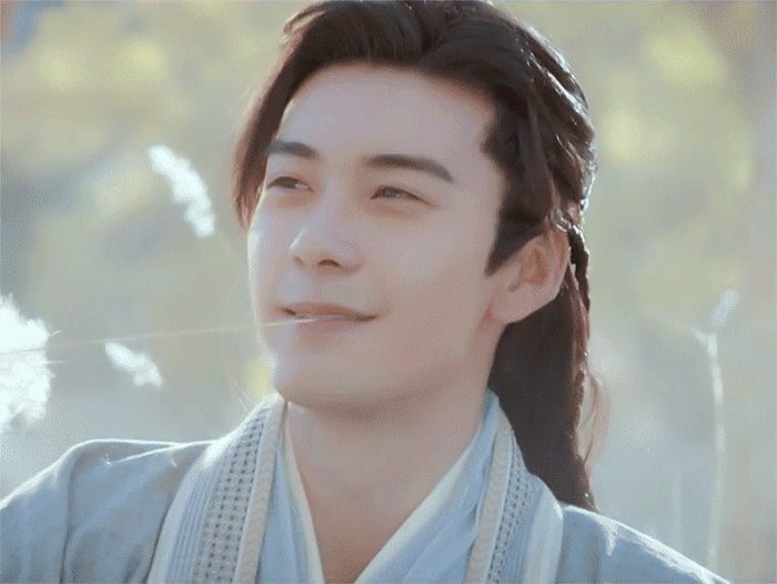 东宫、李承鄞/顾小五、gif