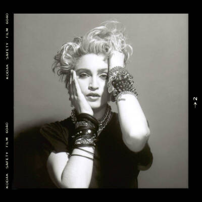 麦当娜·西科尼