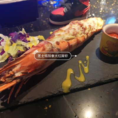 美食与美酒可以兼得，尽在凡Zone精酿啤酒时尚餐厅