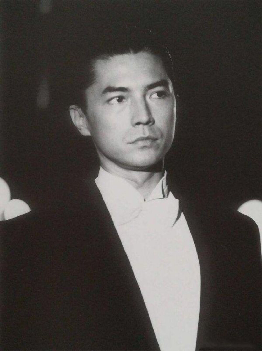 尊龙（John Lone）| 朗朗如日月之入怀 颓唐如玉山之将崩