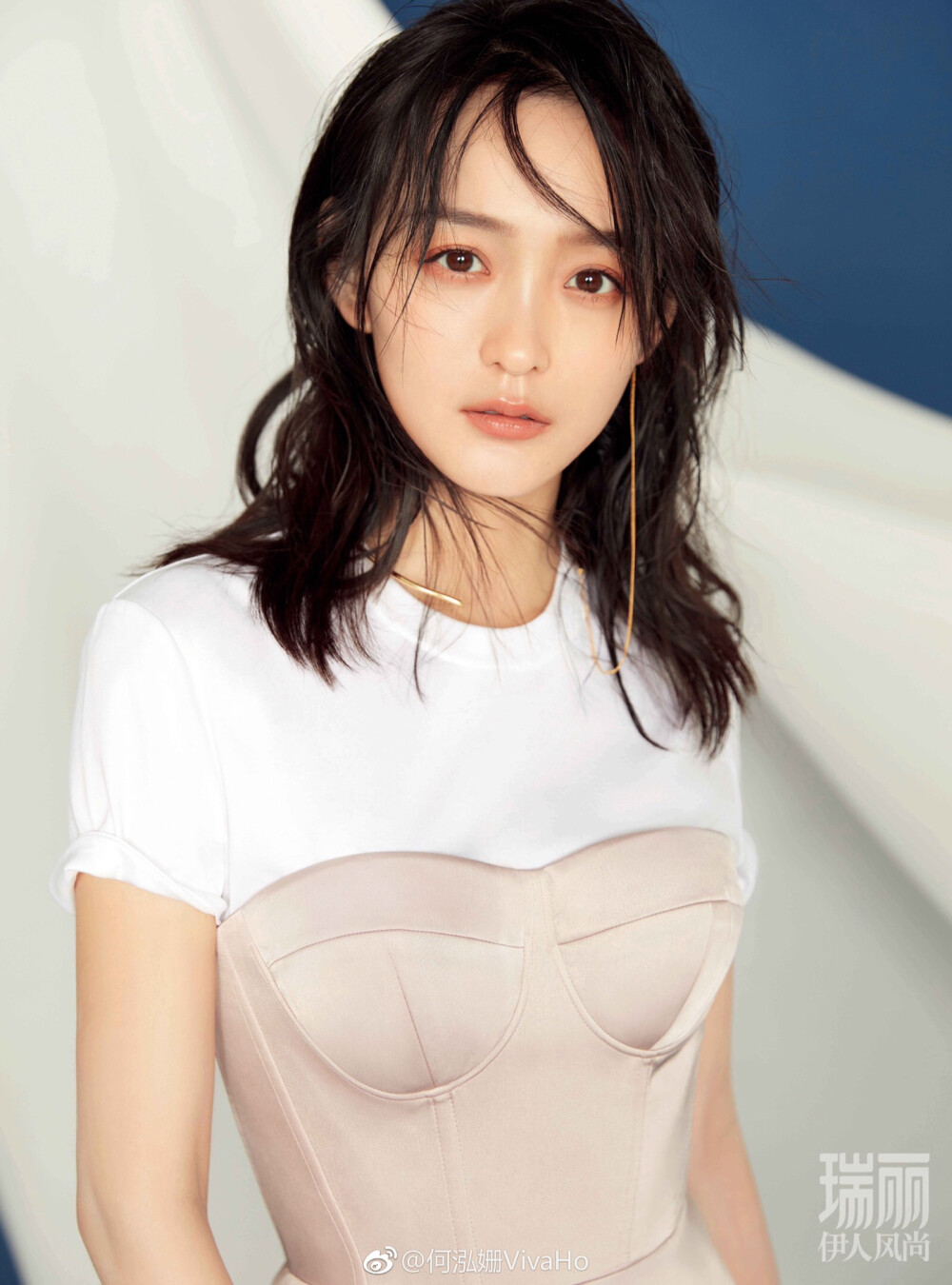 何泓姗