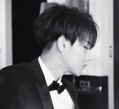 我们崽崽真好看
韬韬最棒