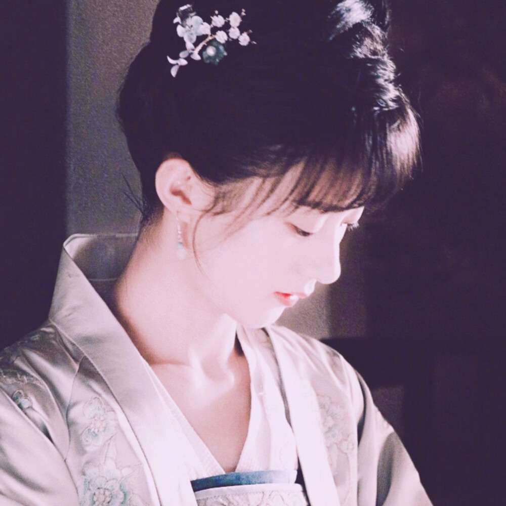 赵丽颖头像by奶糖泡芙