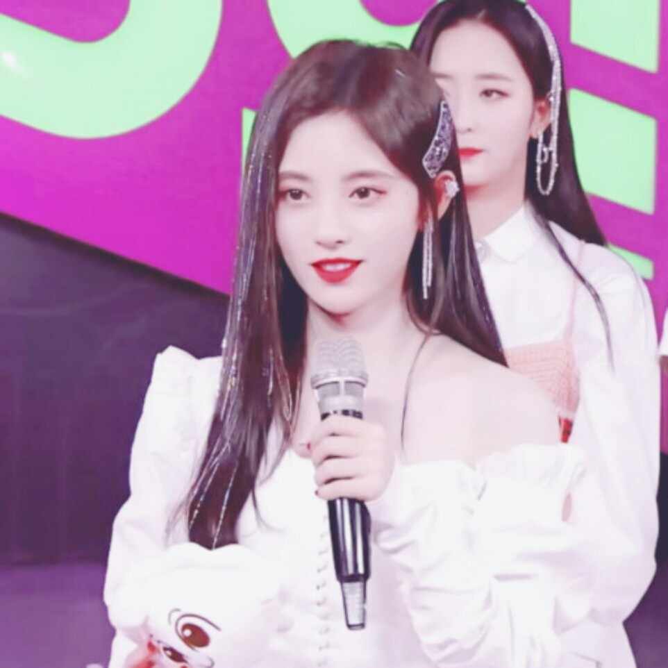 二传注明梁衫伯