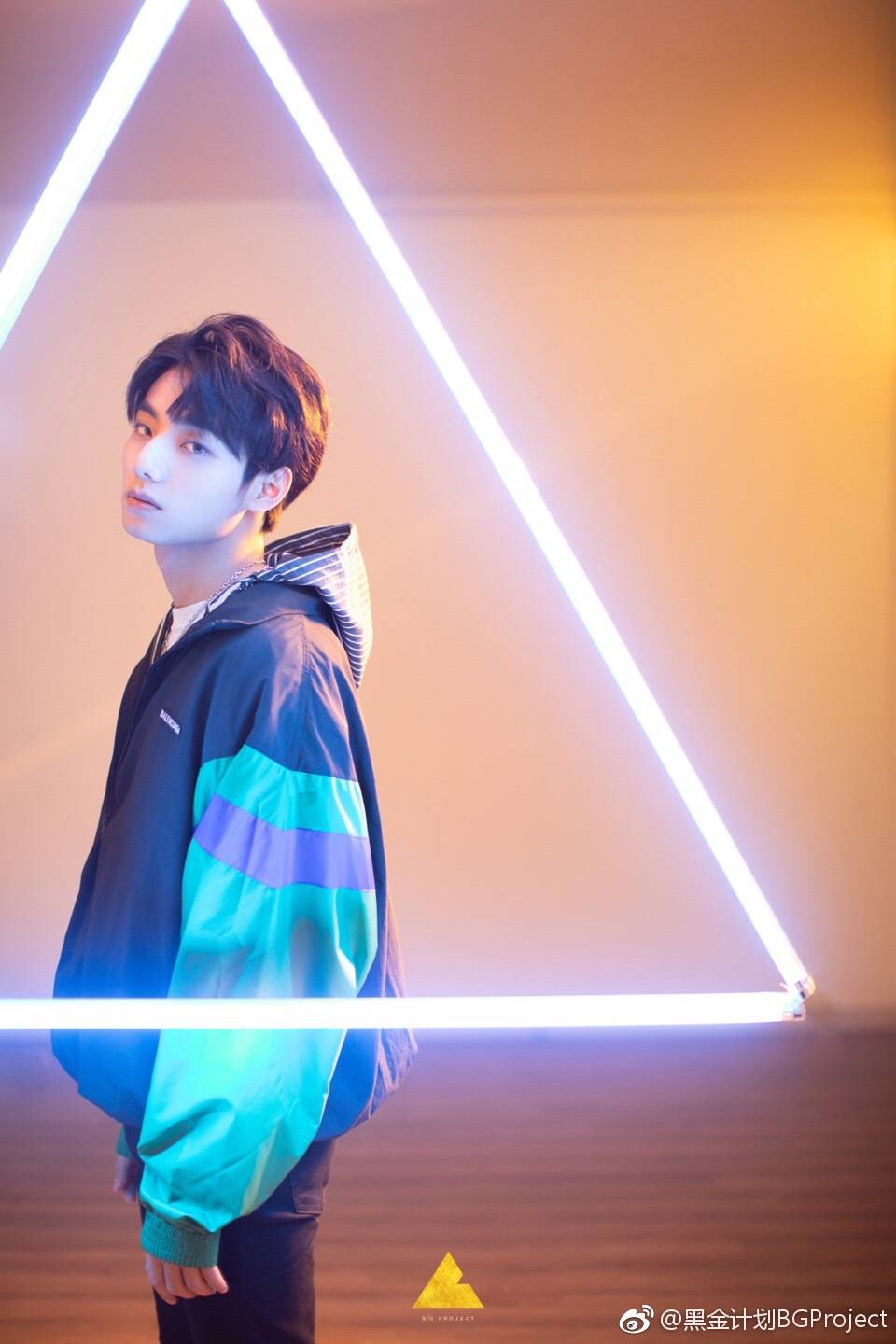 李振宁！！姐妹们都来pick他吧！！送深深出道吧！！