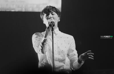 姜昇润 YOON
⚘140911 WINNER 1ST JAPAN TOUR 2014⚘
✨ⓌⒾⓃⓃⒺⓇ✨