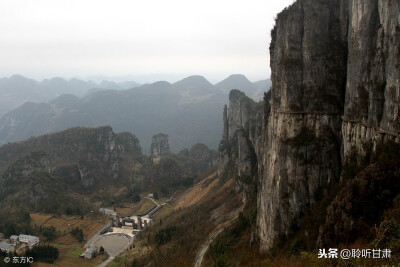 世界地质奇观：湖北恩施大峡谷