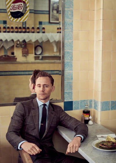 抖森
汤姆·希德勒斯顿Tom Hiddleston
