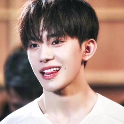 小千同学的暧昧对象