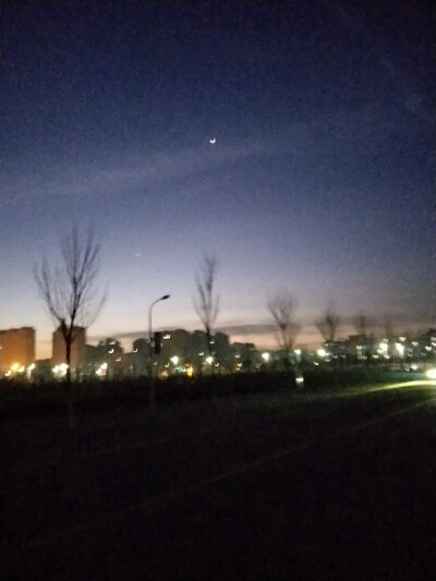 夕阳 清晨