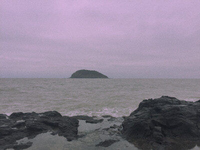 壁纸头像
火山岛