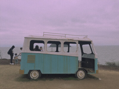 壁纸头像
火山岛