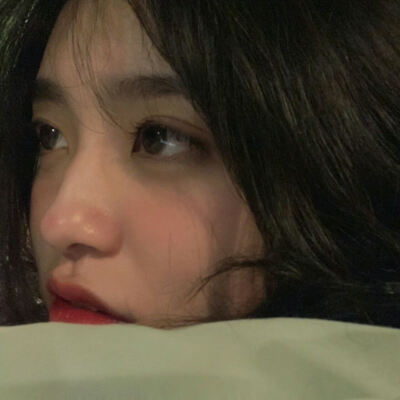 喜欢收集头像的女孩好可爱