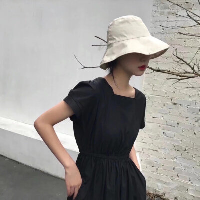 喜欢收集头像的女孩好可爱