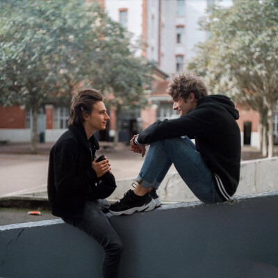 Lucas＆Eliott.