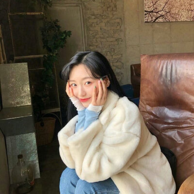 LOVELYZ〖无⇔ins〗190212 官方ins更新 柳洙正相关 翻译稍后~ ​​​​