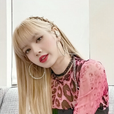 ·Lisa
@路常在