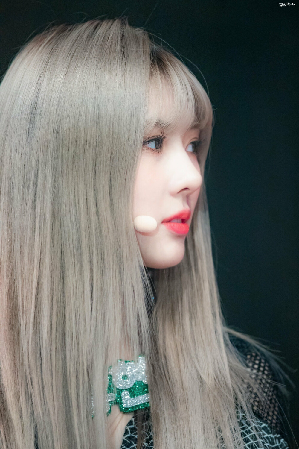 ❄️裕贤YooHyeon❄️
cr.logo