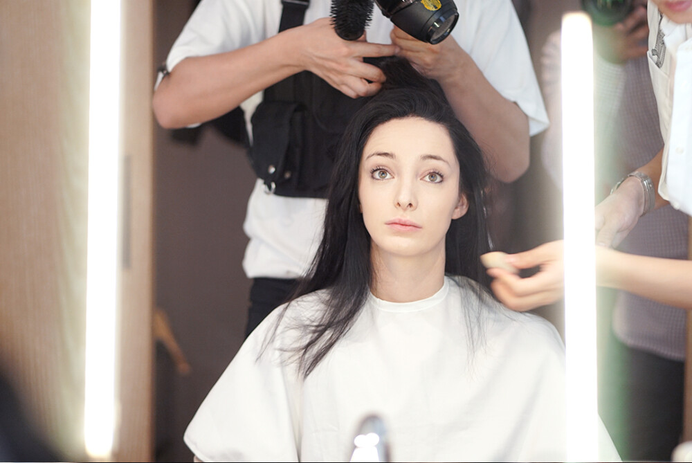 EmmaDumont 艾玛杜蒙
X战警衍生剧-天赋异禀 北极星