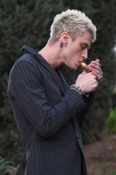 mgk