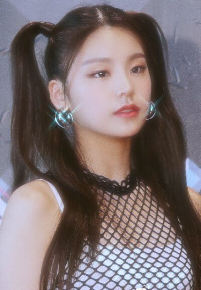 ITZY 黄艺智