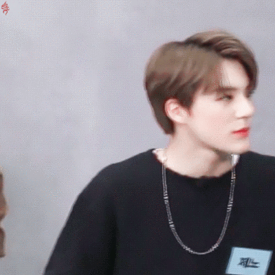 我，李帝努女友粉。