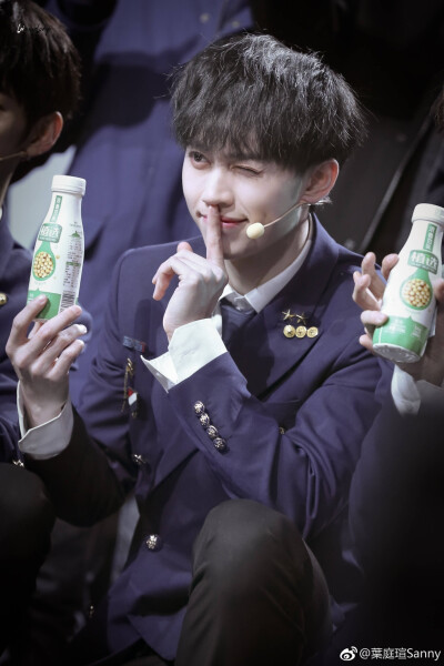 AJ赖煜哲宝藏男孩了解一下 ✨✨