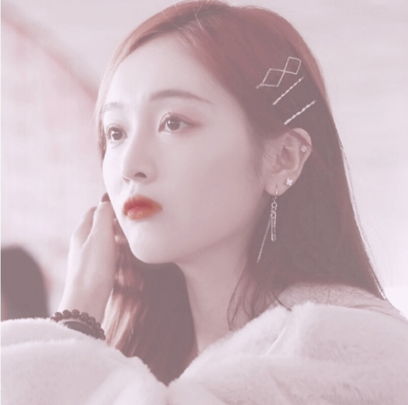 吴宣仪头像/by蒋书奈.