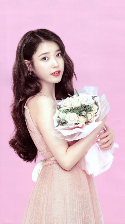 IU