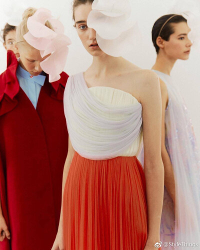 Delpozo SS 2019
#时尚博主穿什么# ​​​