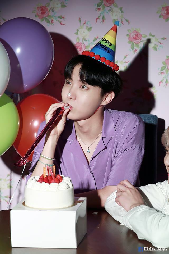 郑号锡（J-Hope）0218生日快乐