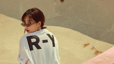 泫雅橙光素材［千墨笙］