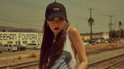 泫雅橙光素材［千墨笙］