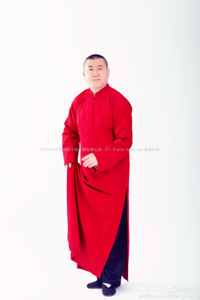 张鹤伦
德云社，亚洲最大传统艺术男子天团，从2006年春节期间在凤凰卫视认识他，就被吸引这么多年，魅力无限啊