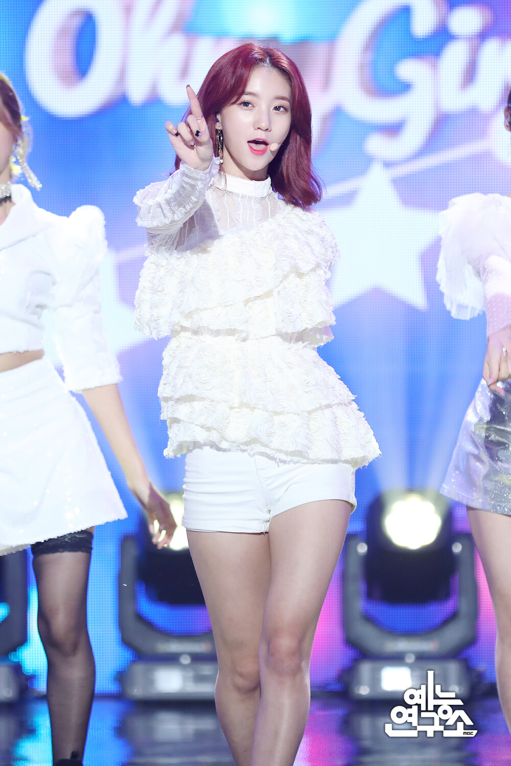 Oh My Girl 裴有彬