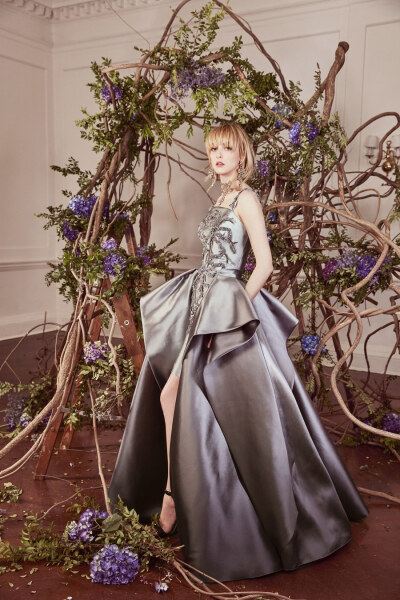 Marchesa 2019 秋冬高级成衣lookbook