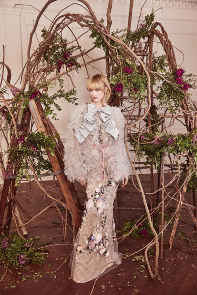 Marchesa 2019 秋冬高级成衣lookbook