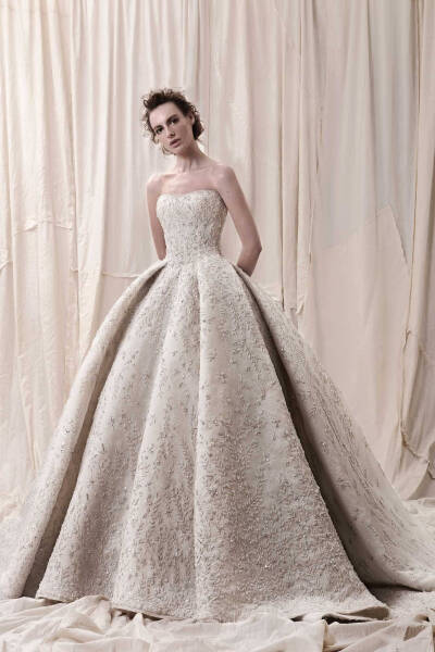 Krikor Jabotian Spring Haute Couture Collection
