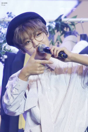 朴志训

cr：logo