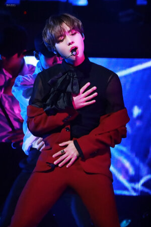 朴志训

cr：logo