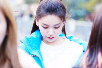 itzy yeji黄艺智