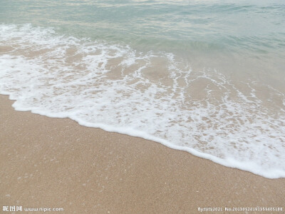 沙滩海浪